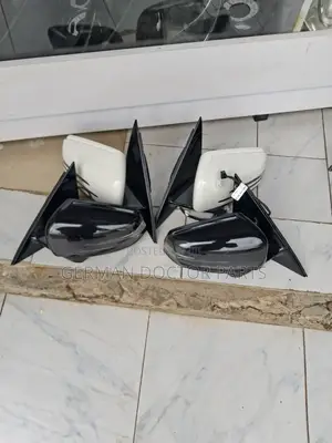 W212 Side Mirrors Without Camera