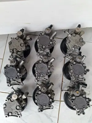 M272 Power Steering Pump