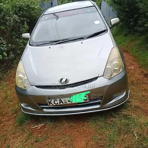 Toyota Wish Sale by Lee