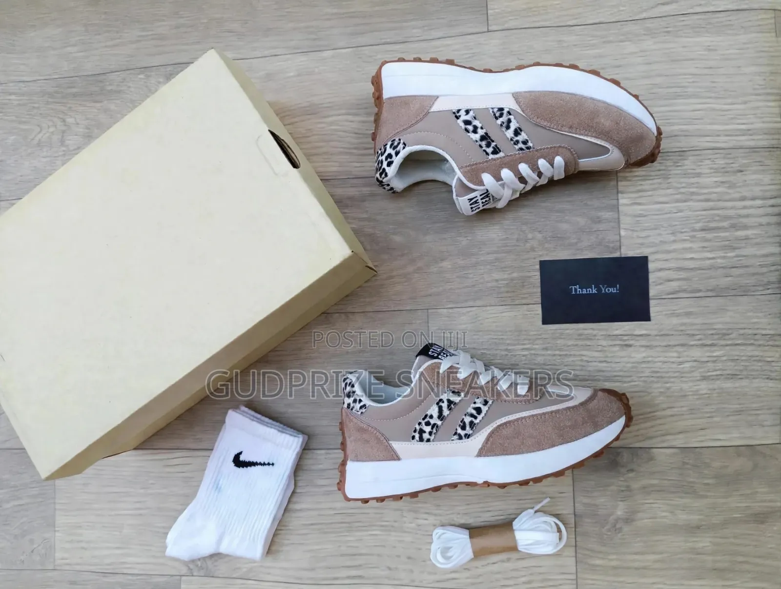 Ladies Classic 1