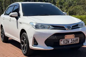 Toyota Axio 2018 White