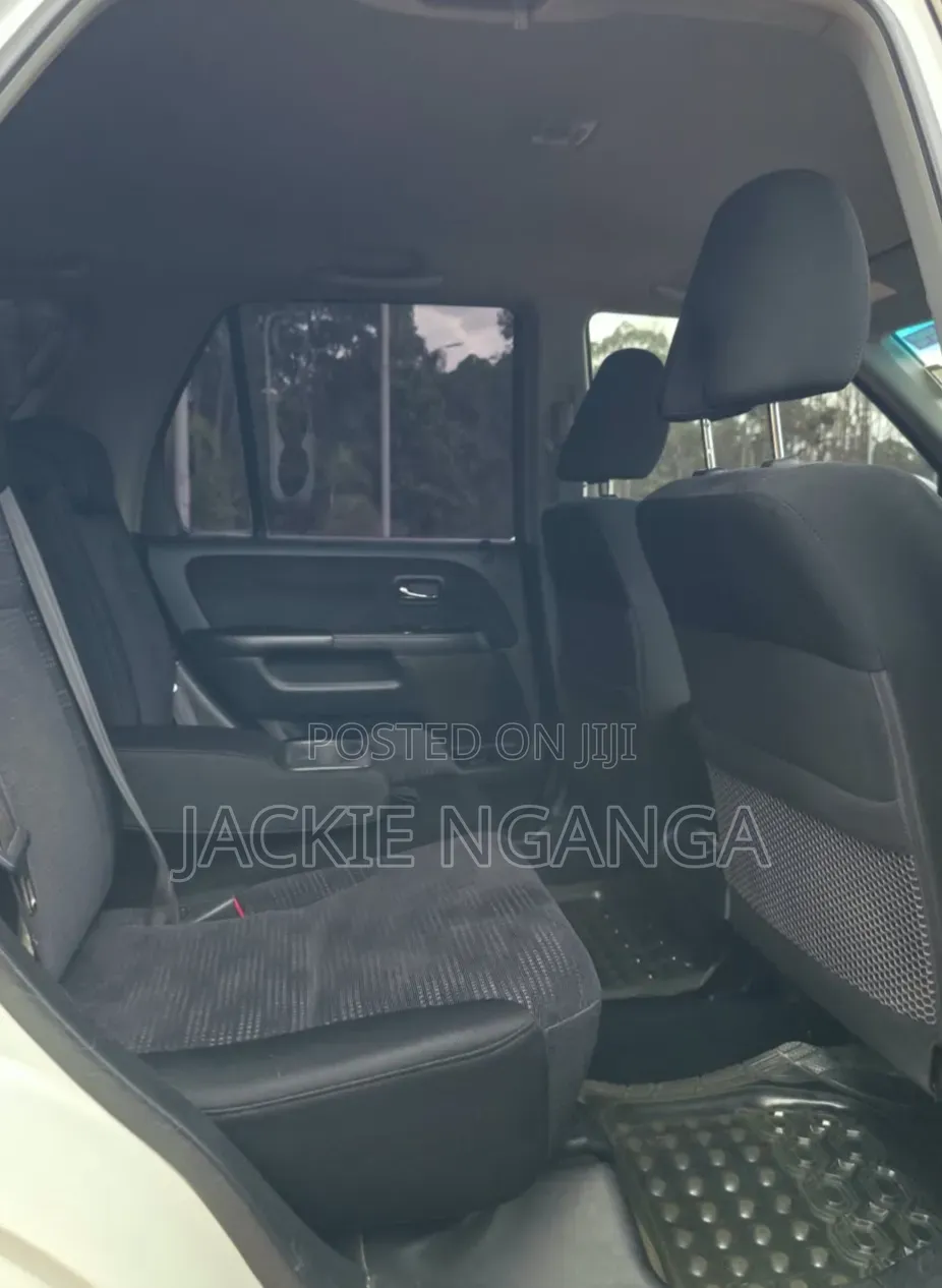 Honda CR-V 2006 White