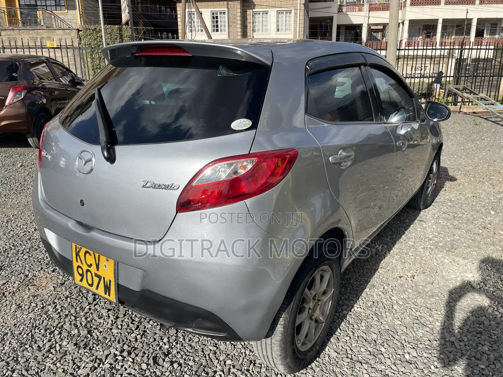 Mazda Demio 2012 Silver