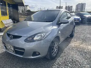 Mazda Demio 2012 Silver