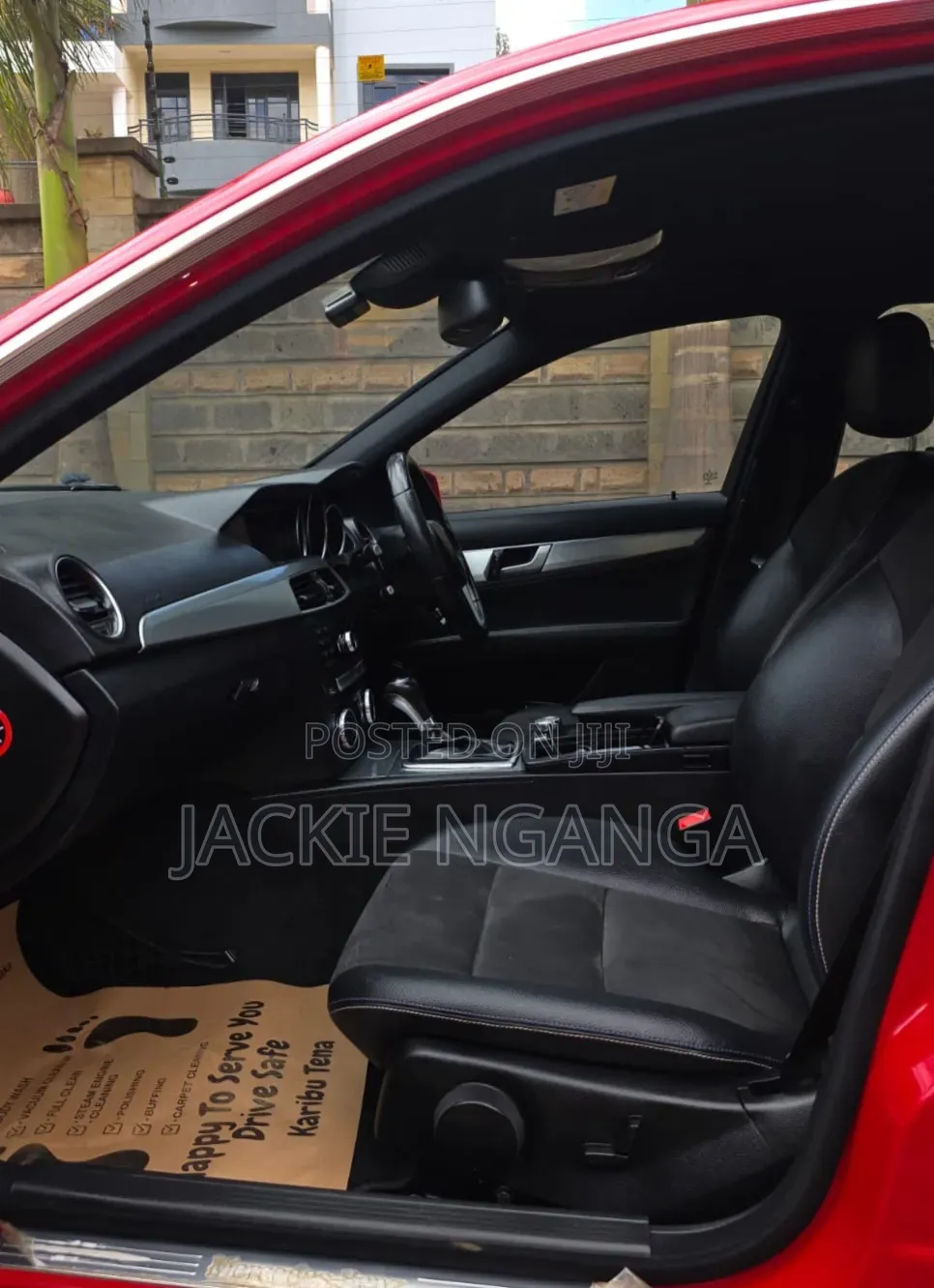 Mercedes-Benz C180 2014 Red