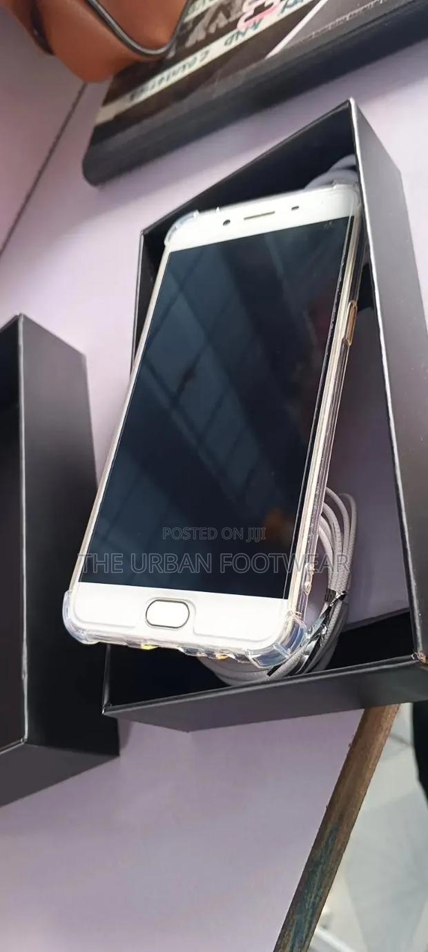 Oppo R9s Good as New - thumbnail 3