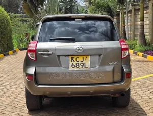 Toyota RAV4 2009