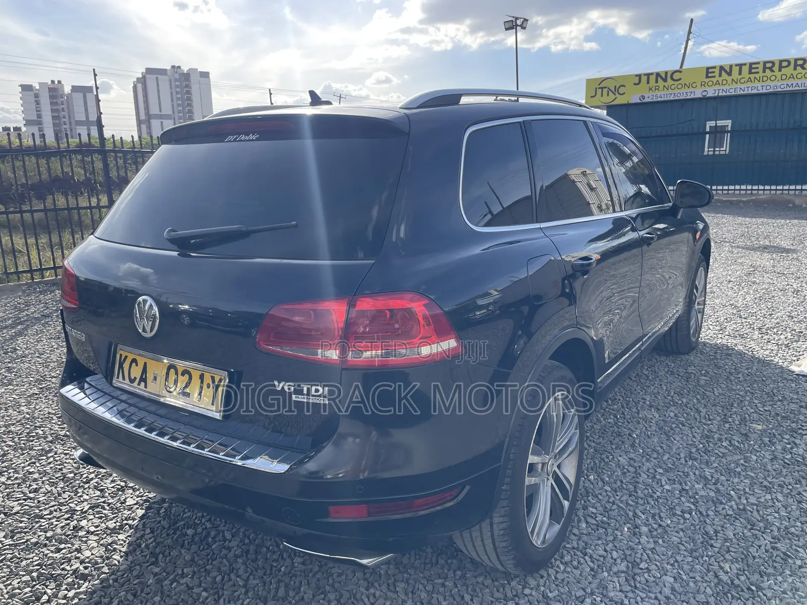 Volkswagen Touareg V6 TDI 2010 Black