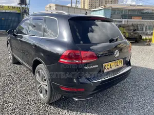 Volkswagen Touareg V6 TDI 2010 Black