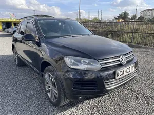 Volkswagen Touareg V6 TDI 2010 Black