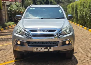 Isuzu MU-X 2021 Silver