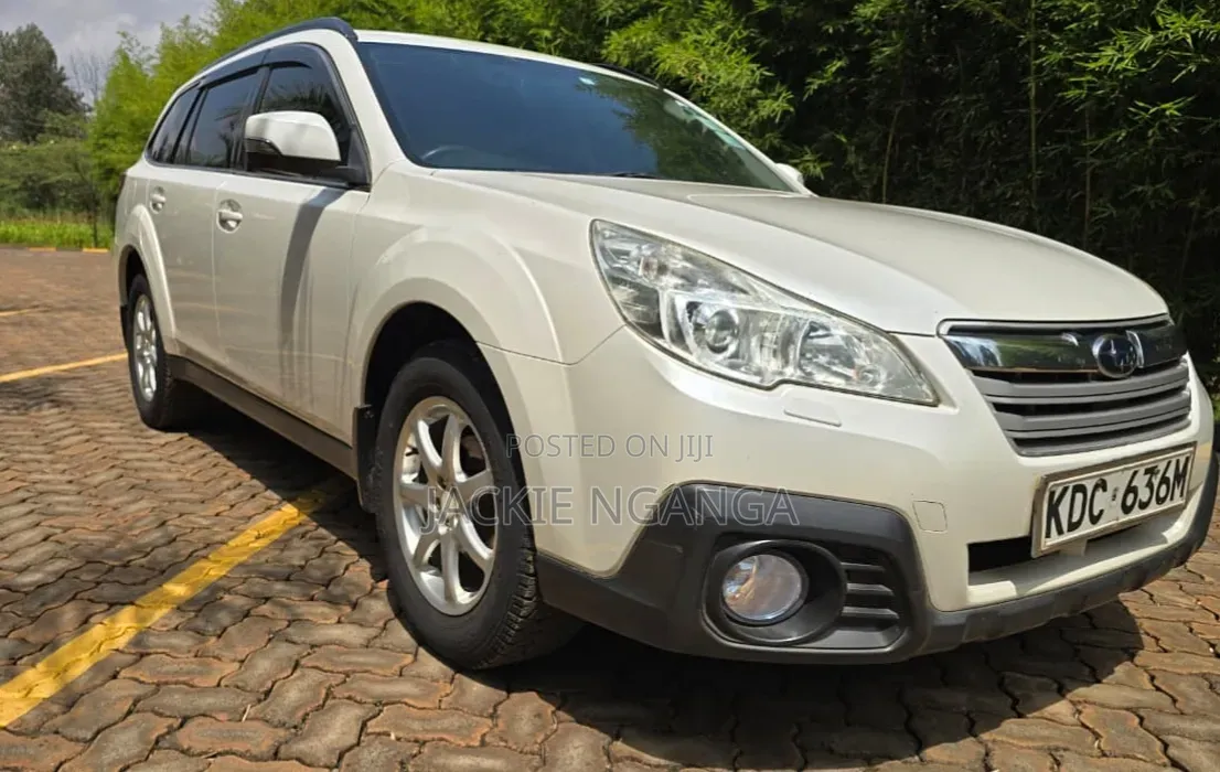 Subaru Outback 2014 White