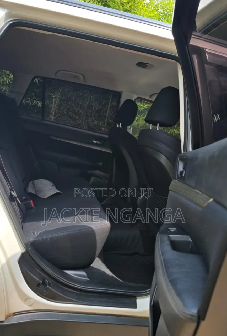 Subaru Outback 2014 White