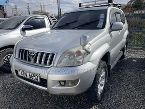 Toyota Land Cruiser Prado 3.0 D-4D 5dr 2005 Silver