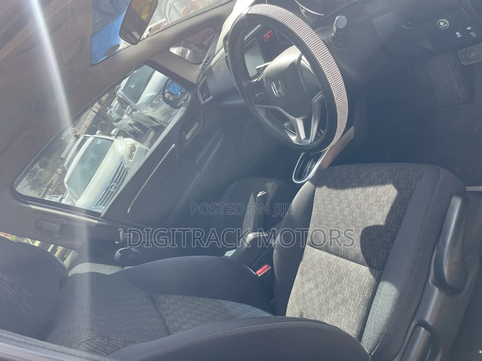 Honda Fit 2017 Red