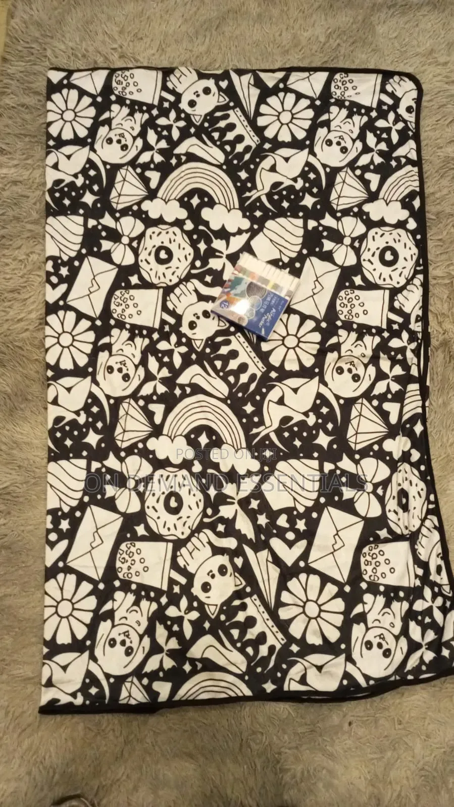Diy Coloring Blanket With Marker Pens Easy to Clean