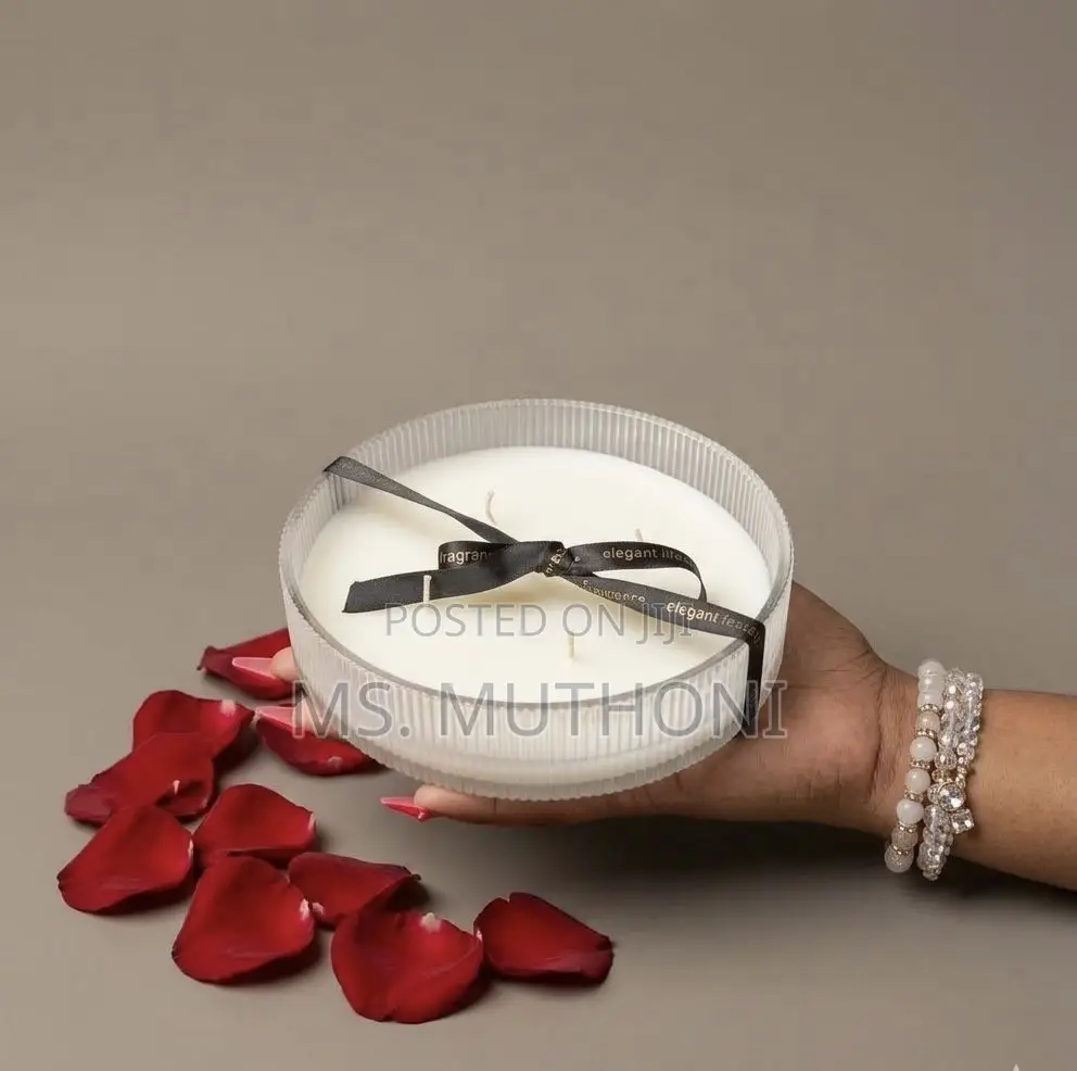 Wide Ribbed Aesthetic Glass Bowl Candle