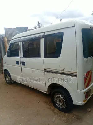 Suzuki Every Wagon 2012 White