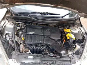 Mazda Demio 2012 Silver