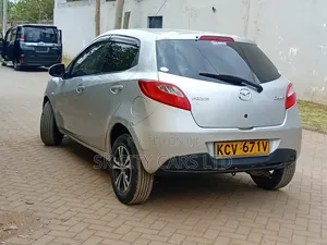 Mazda Demio 2012 Silver