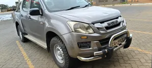Isuzu D-MAX 2014 Gray