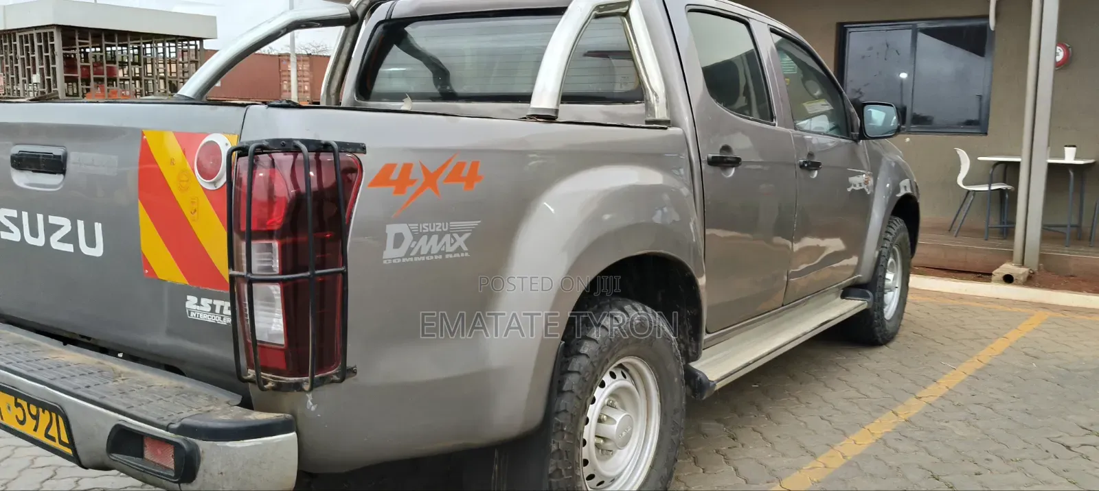 Isuzu D-MAX 2014 Gray