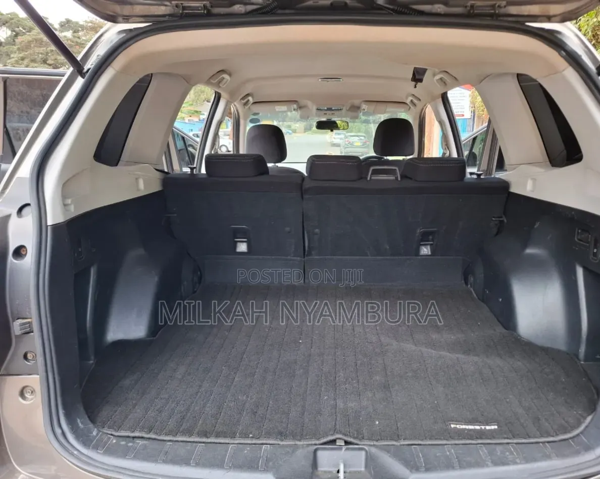 Subaru Forester 2016 Gray