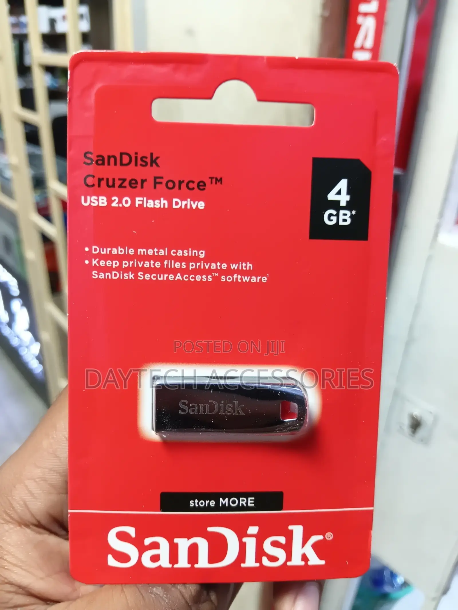 SanDisk Cruzer Force 4GB Metallic USB 2.0 Flash Drive