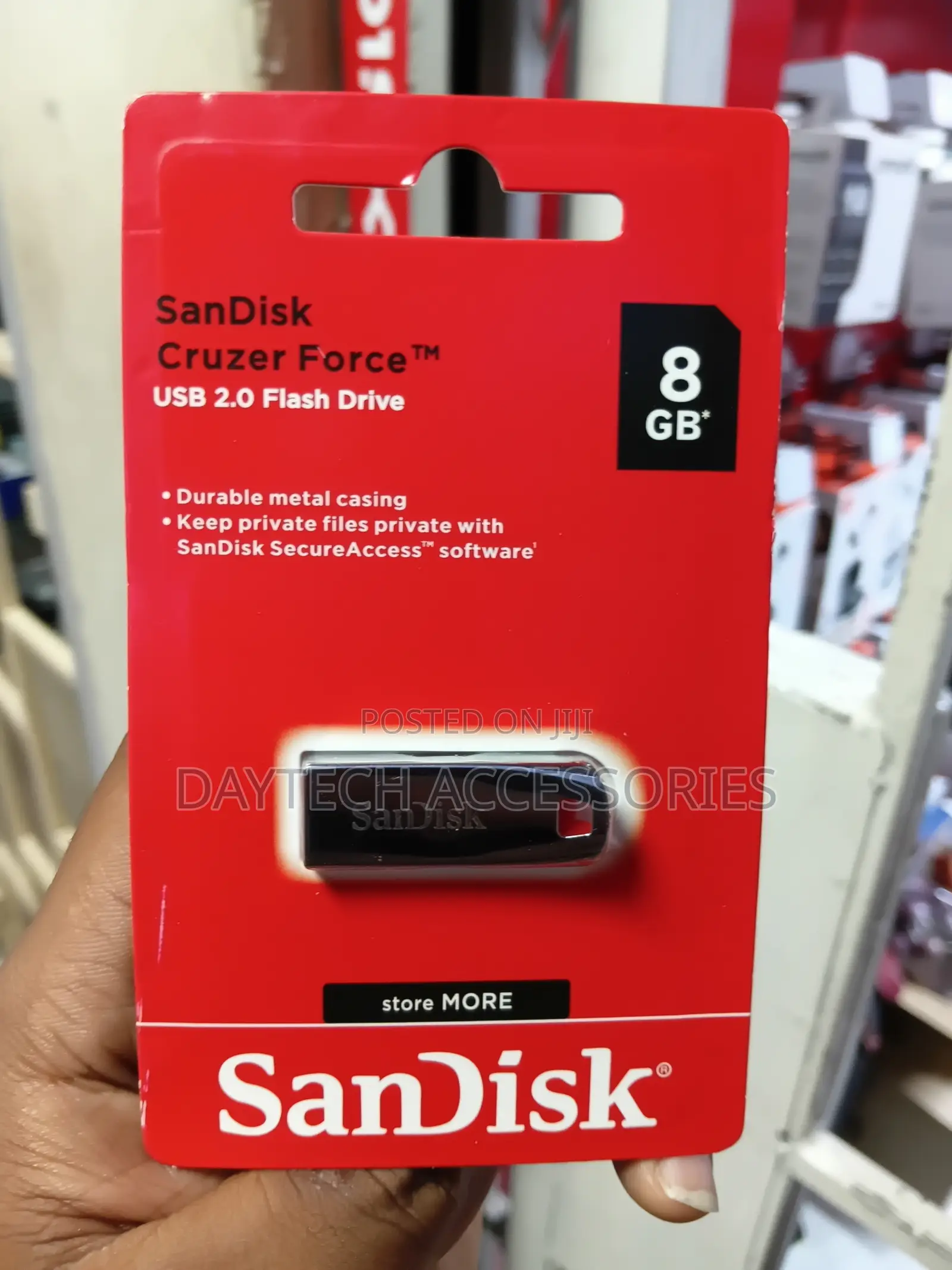 8GB SanDisk Cruzer Force USB 2.0 Flash Drive.