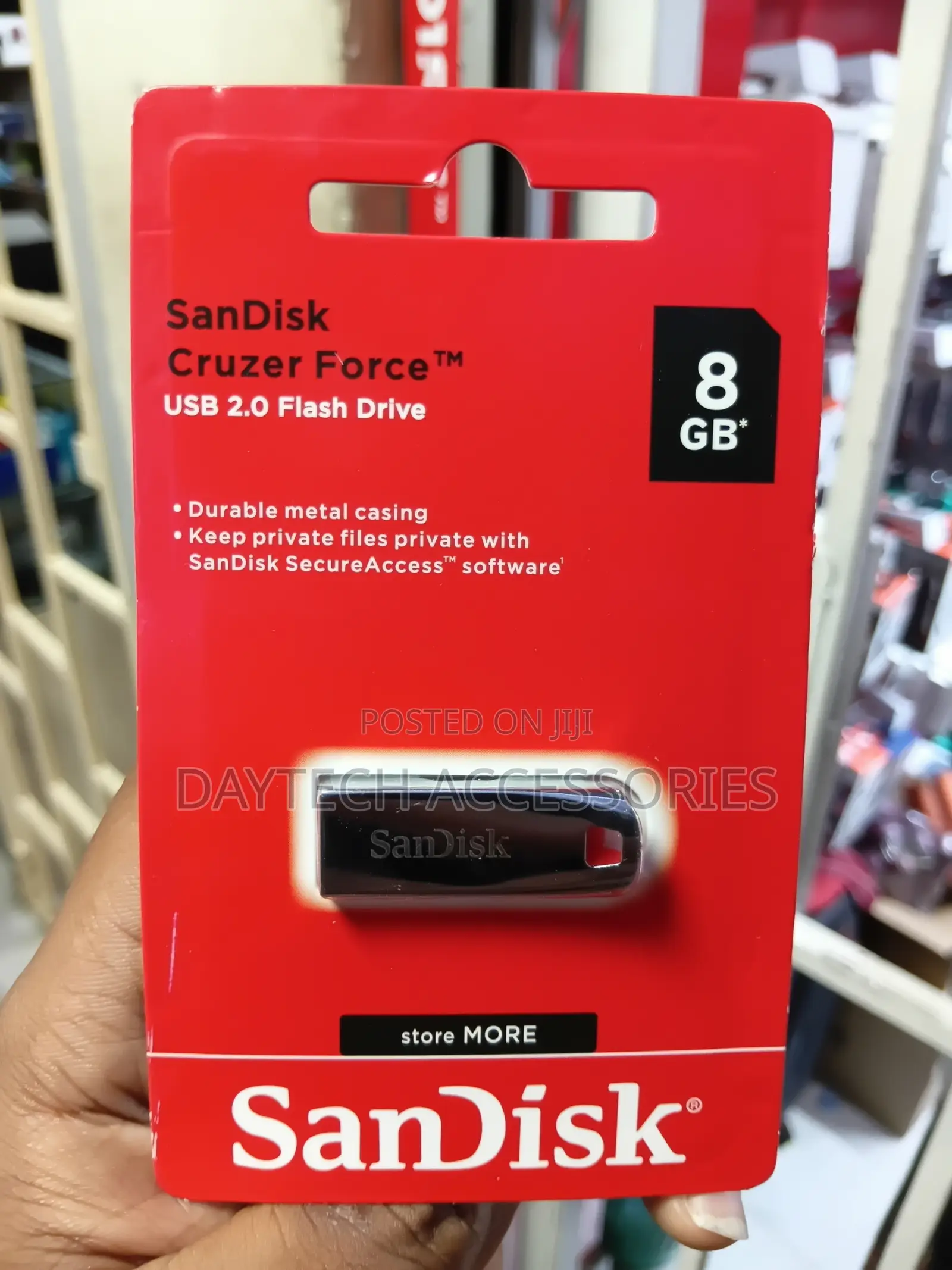 8GB SanDisk Cruzer Force USB 2.0 Flash Drive.
