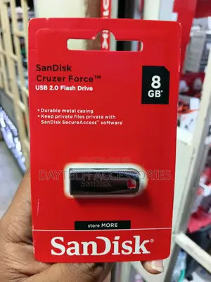 8GB SanDisk Cruzer Force USB 2.0 Flash Drive.
