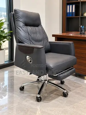 Executive Leather Reclining Office Chair.