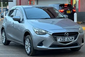 Mazda Demio 2015 Silver