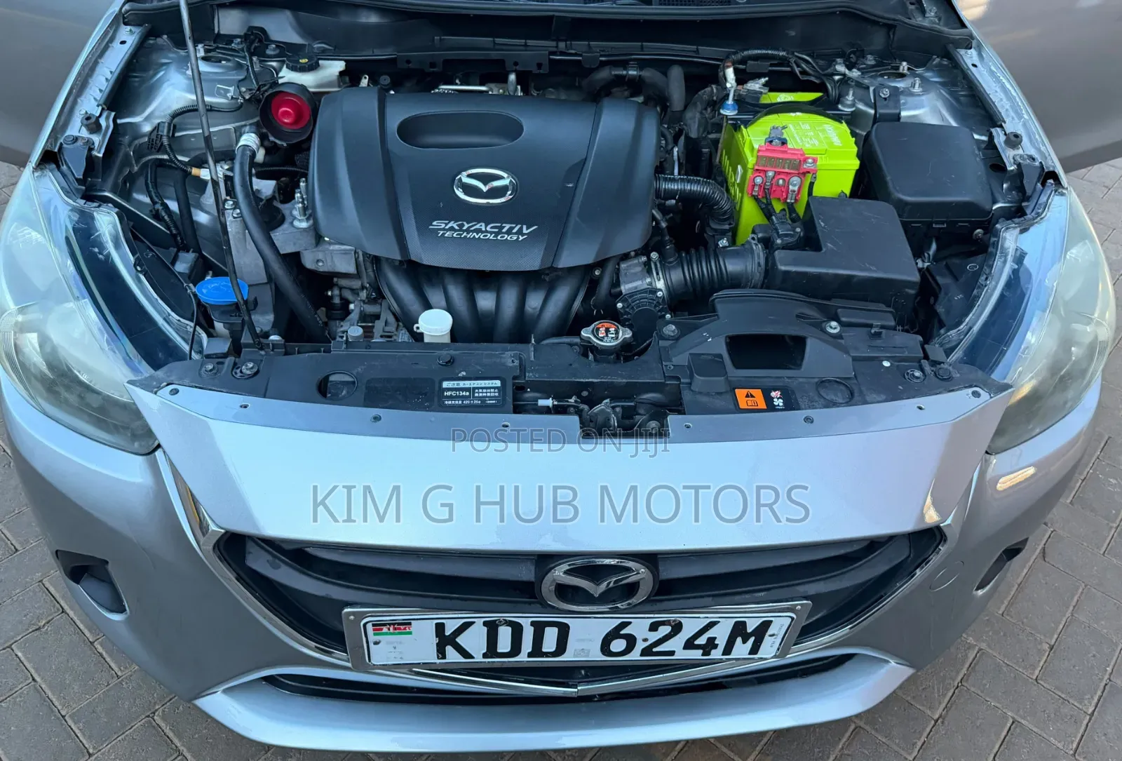 Mazda Demio 2015 Silver