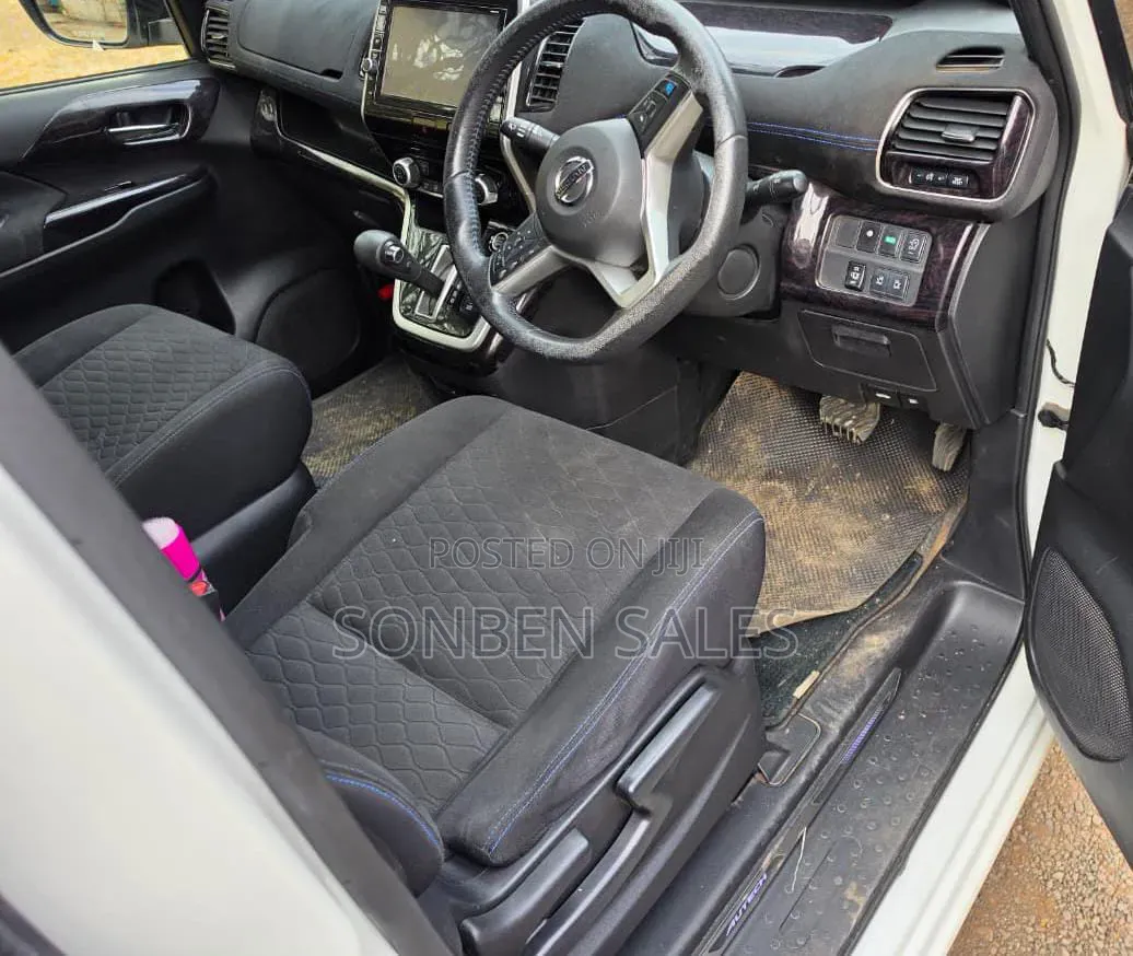 Nissan Serena 2019 White
