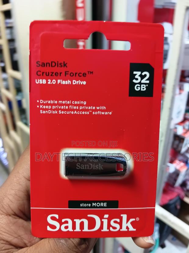 SanDisk Cruzer Force 32GB USB 2.0 Flash Drive - main view