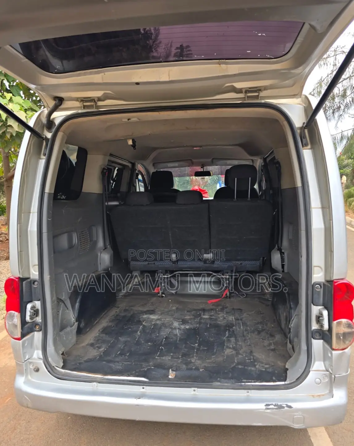 Nissan NV200 2014 Silver