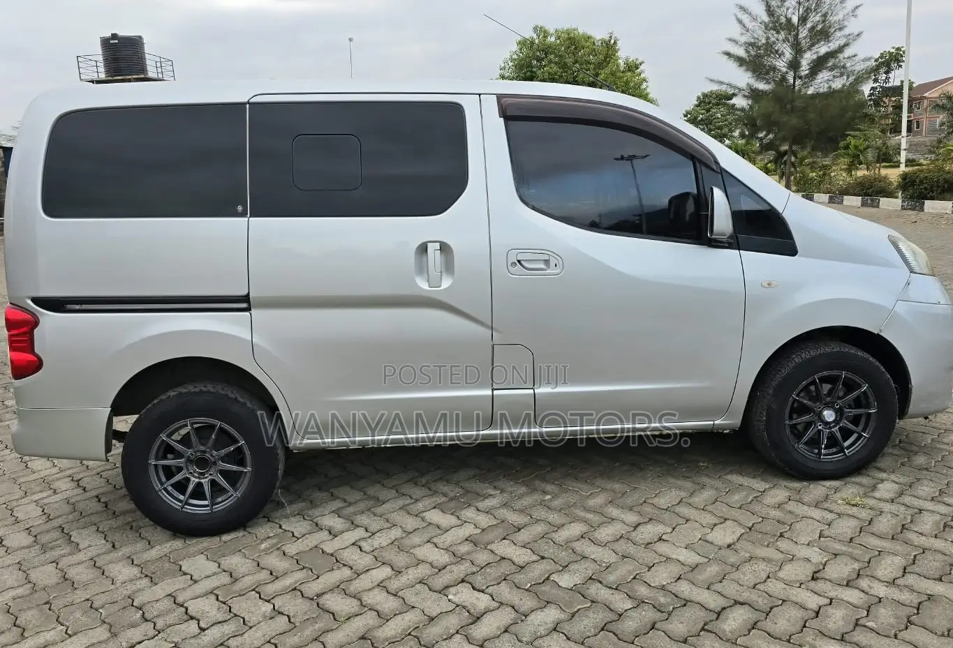 Nissan NV200 2014 Silver