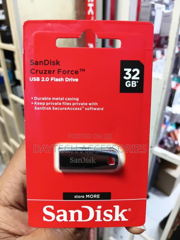 Sandisk Cruzer Force 32GB USB Flash Drive SDCZ71-032G - main view