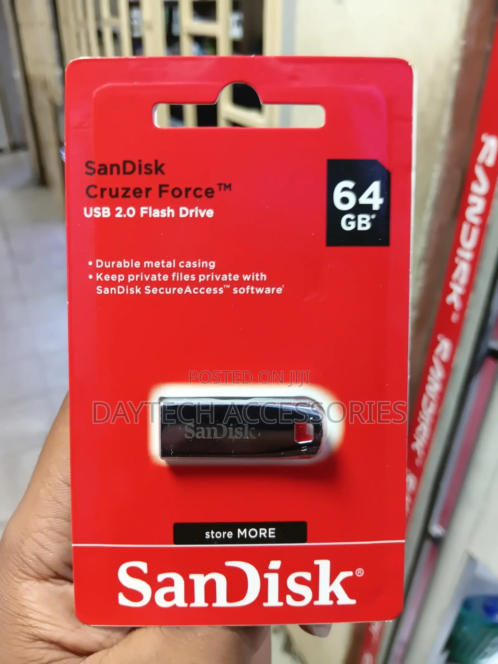 64GB SanDisk Cruzer Force USB 2.0 Flash Drive