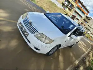 Toyota Corolla Fielder 2006 White
