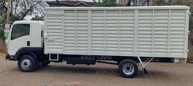 Isuzu FRR90 - thumbnail 7