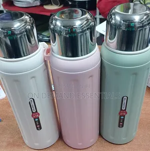 Sport Bottle With Silver Cup 800ml