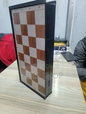 Foldable Chess Board