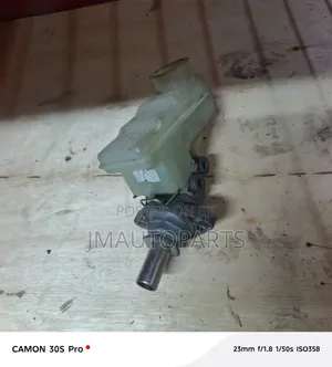 Brake Master Cylinder Toyota Funcargo