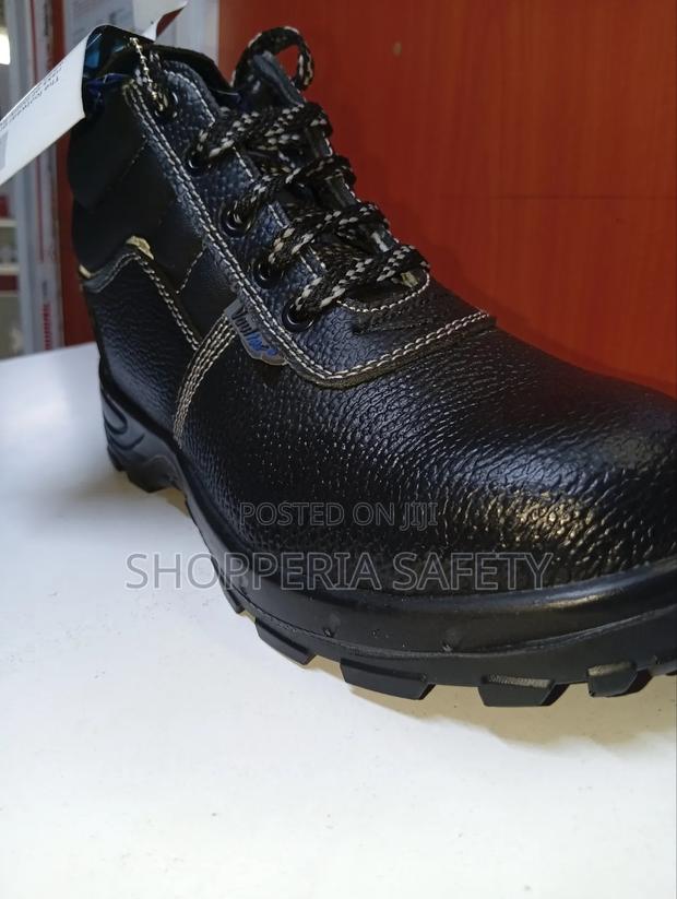 Vaultex Work Boot - main view