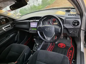 Toyota Axio 2016 Silver