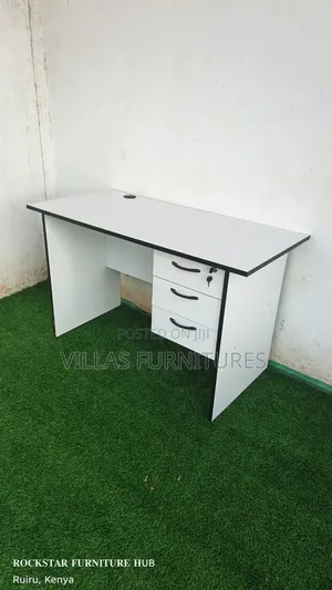 High Class Office Desk