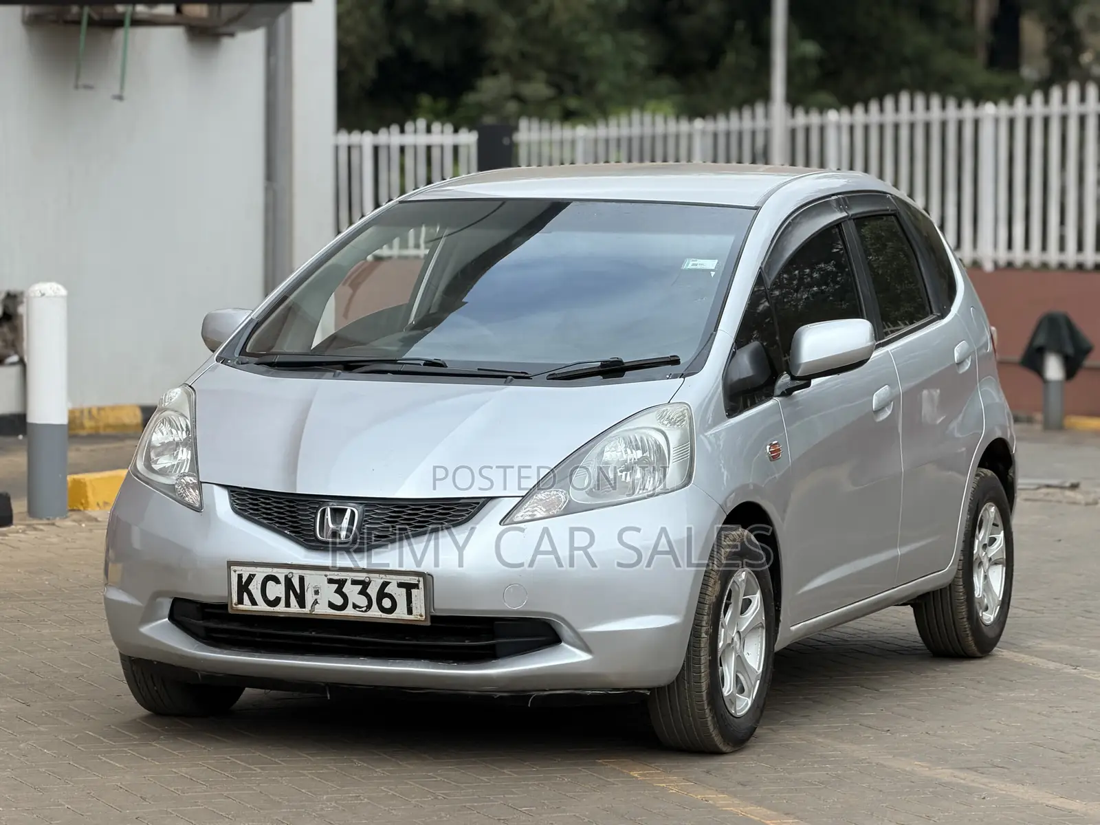 Honda Fit 2010 Silver