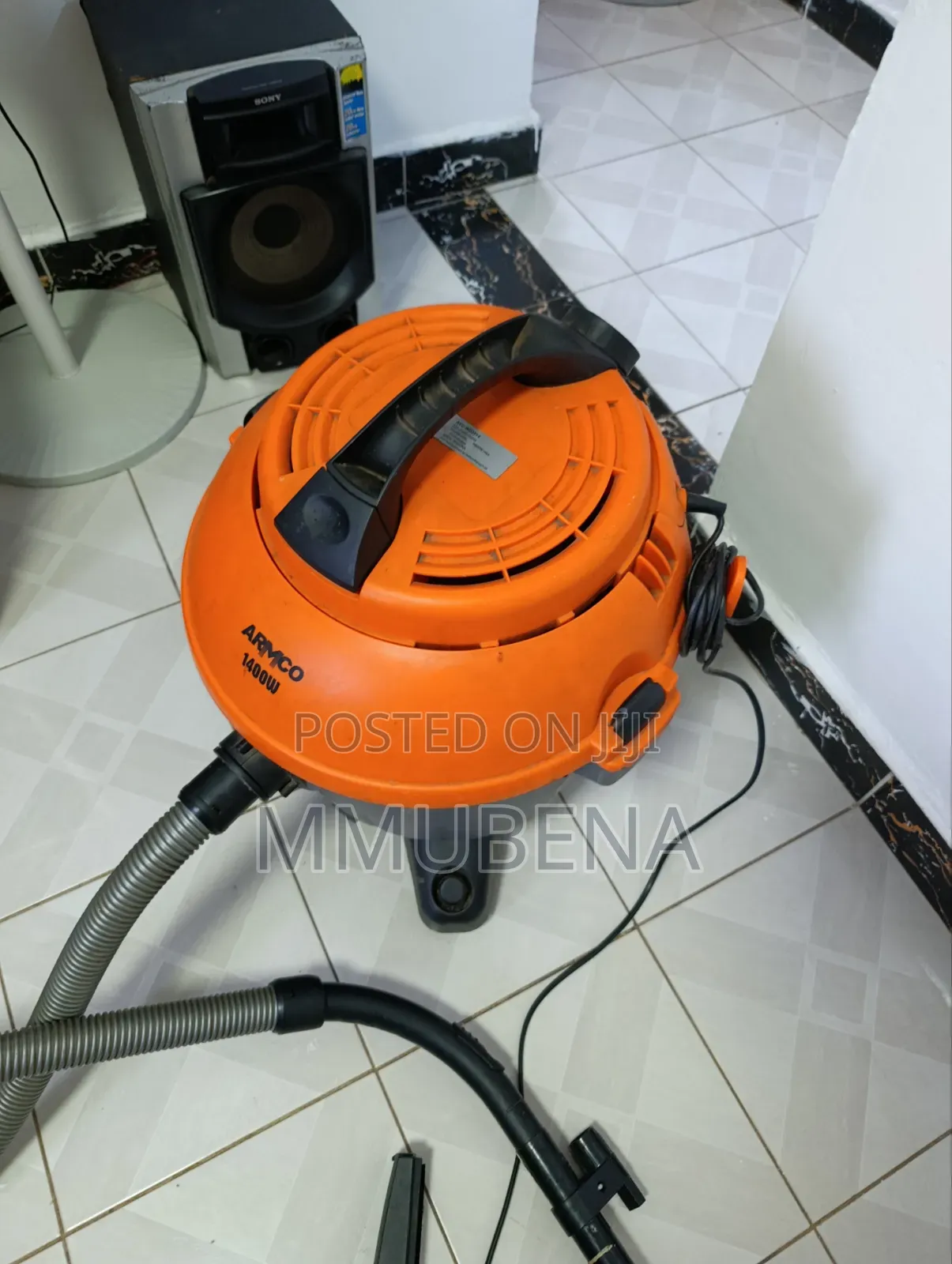 Armco 1400 Watts Wet and Dry Vacuum Cleaner